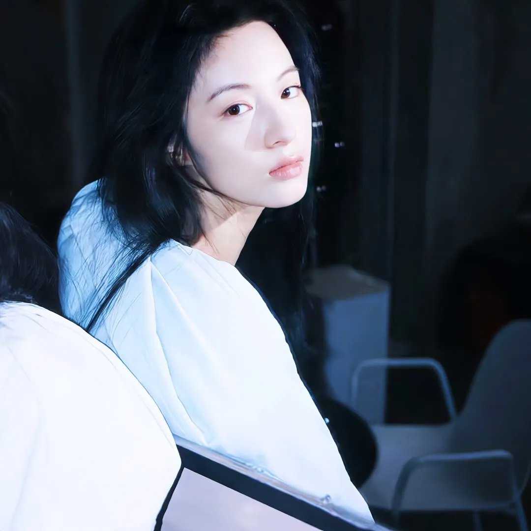 桃红女霸